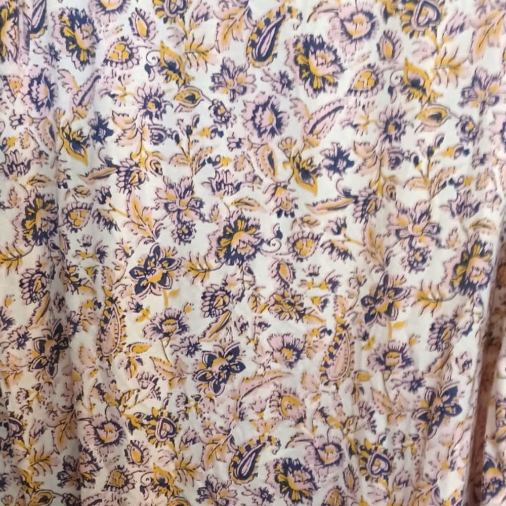 Old Navy shirt